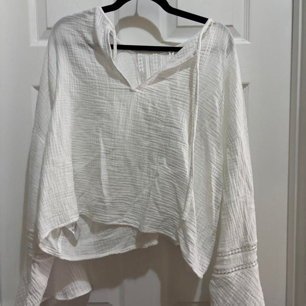 Express Women's White Blouse